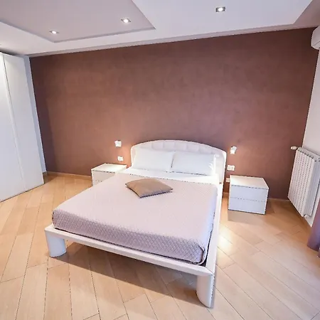 Πανσιόν Karol Airport