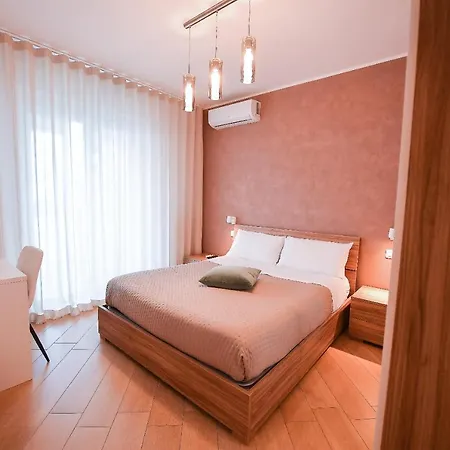 Πανσιόν Karol Airport 4*