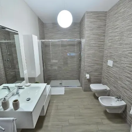 Karol Airport Πανσιόν Μπάρι