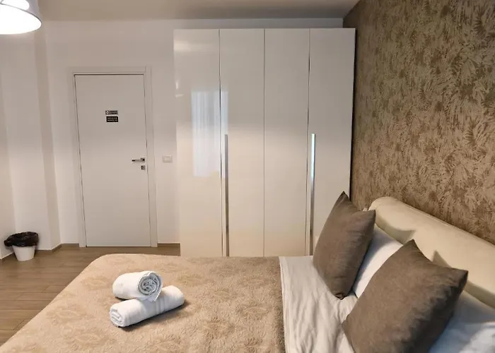 Karol Airport Pensjonat 4*